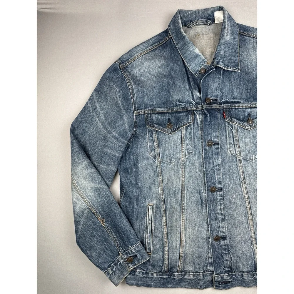 Levi's Denim Trucker Jacket 2XL Distressed Faded Blue Red Tab